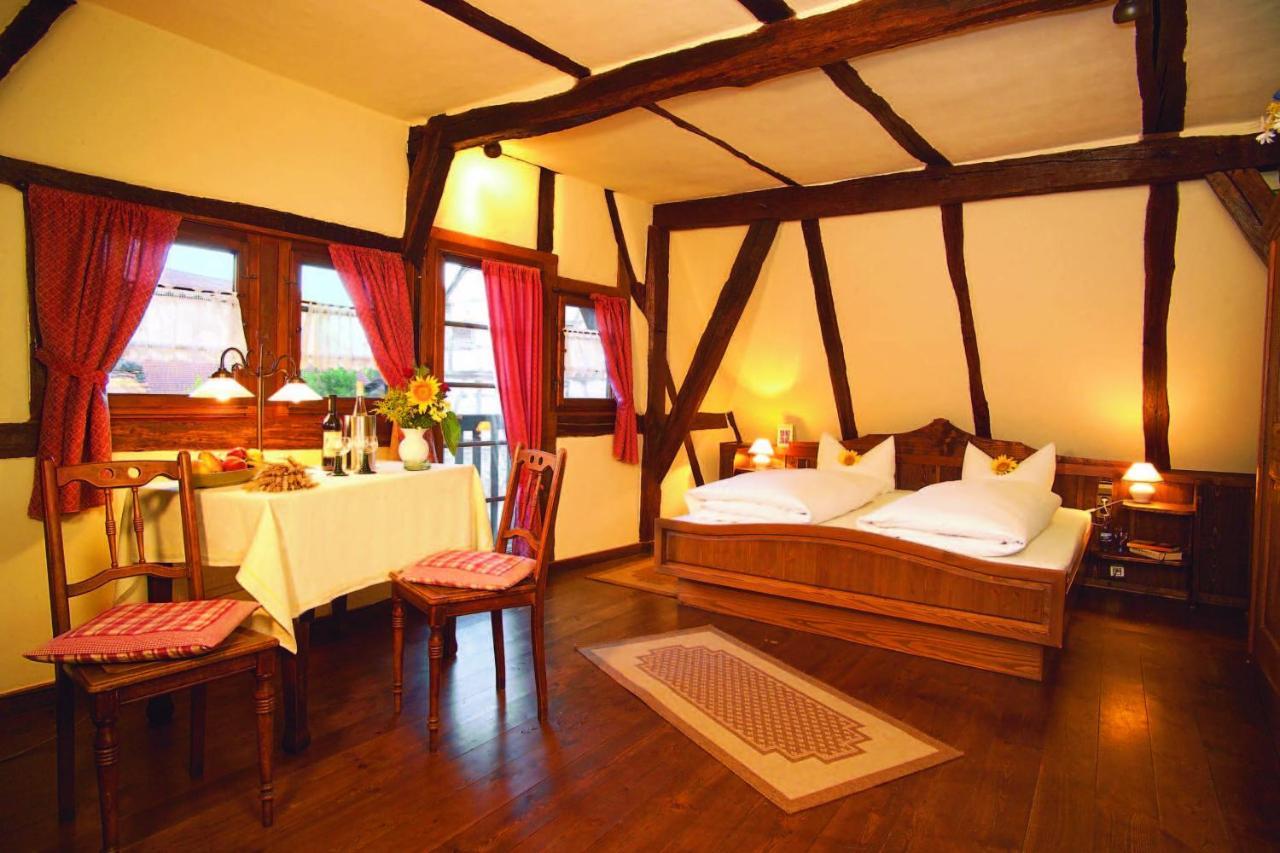 โฮเทล เรสเทอรองต์ ซุม นัคท์เวคเทอร์ Hotel Lienzingen ห้อง รูปภาพ